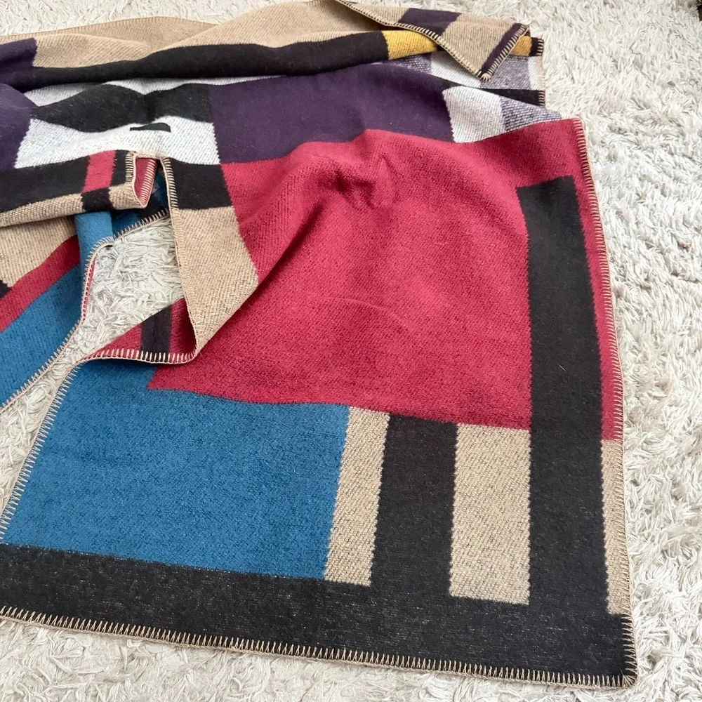 Burberry Prorsum Wool/Cashmere Mega Check Cape Poncho - Picture 7 of 10